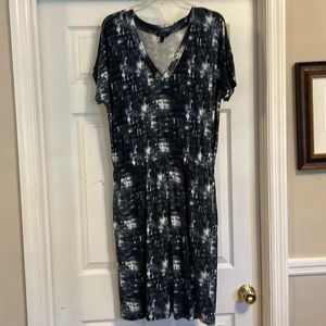 Blue and white tie-dyed banana republic dress
